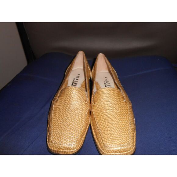 Amalfi Shoes - Amalfi Womens Loafers LIGHT TAN Patent Croc Leather Slip On Heeled Size 4